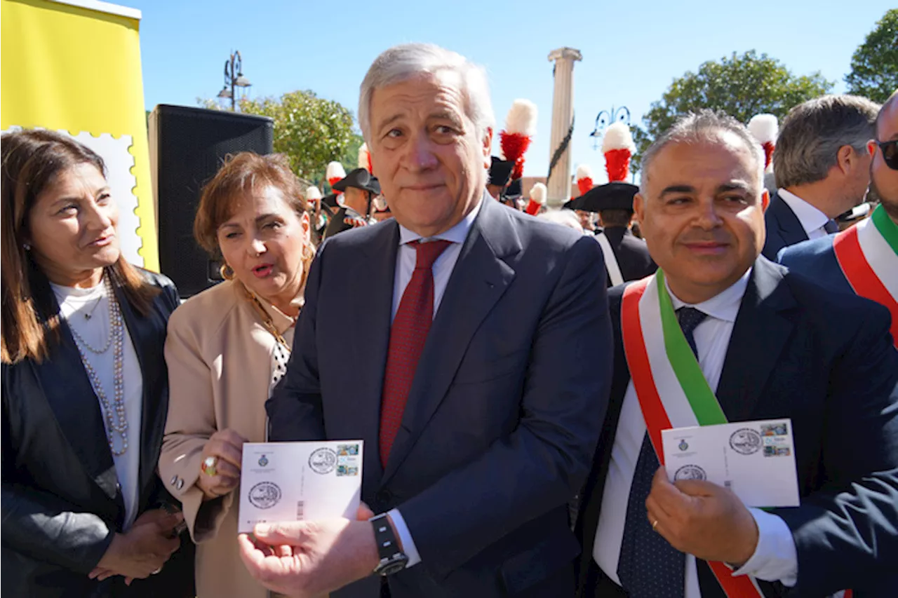 Tajani, 'accordo con Albania è contro trafficanti di migranti'