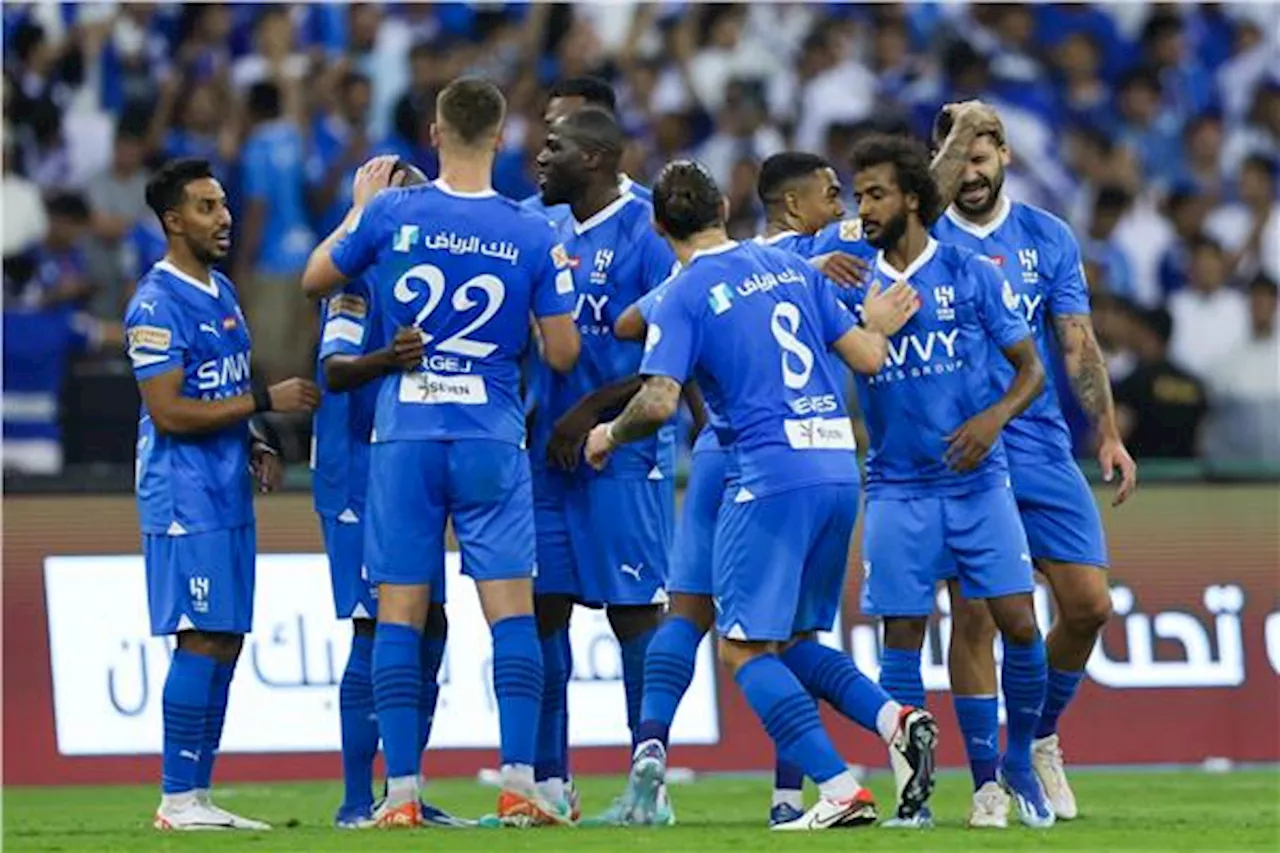 الهلال يضرب التعاون بثلاثية ويقترب من حسم لقب الدوري السعودي