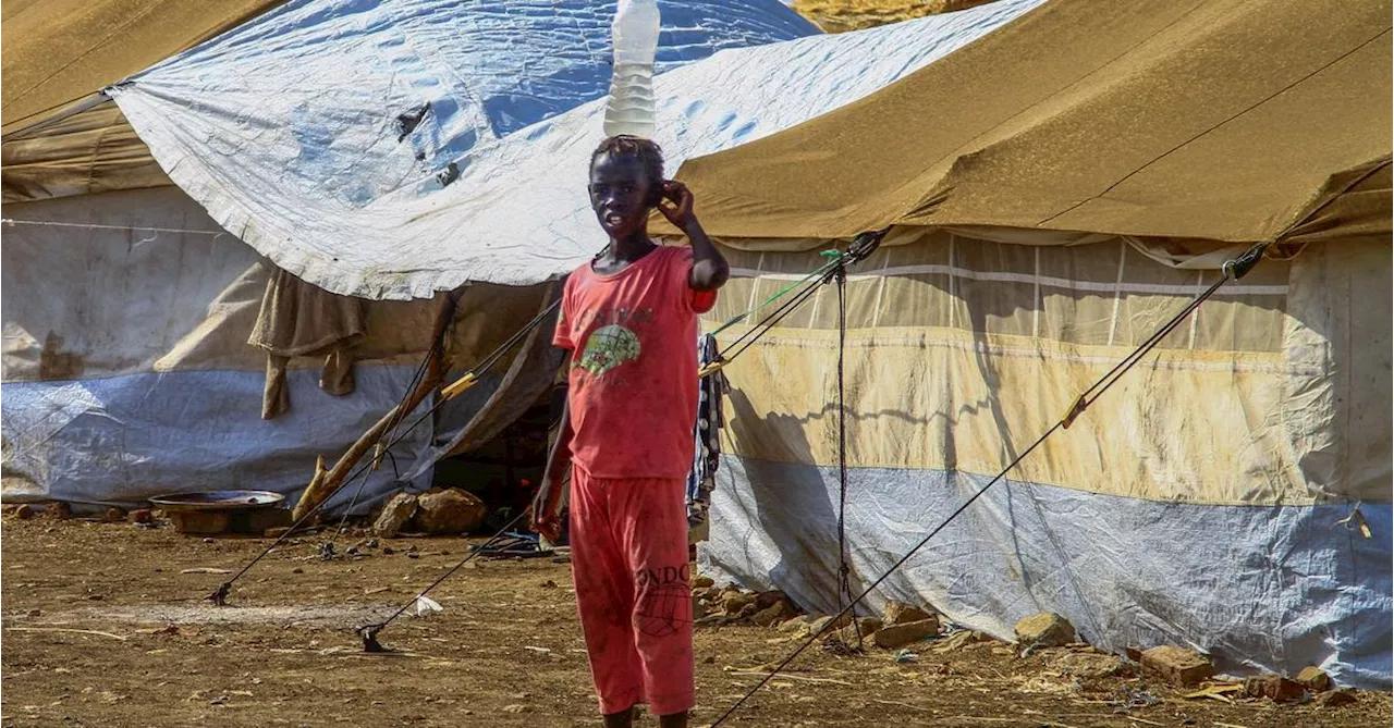 Hungersnot im Sudan: Kinder essen Blätter, Erde und Katzen