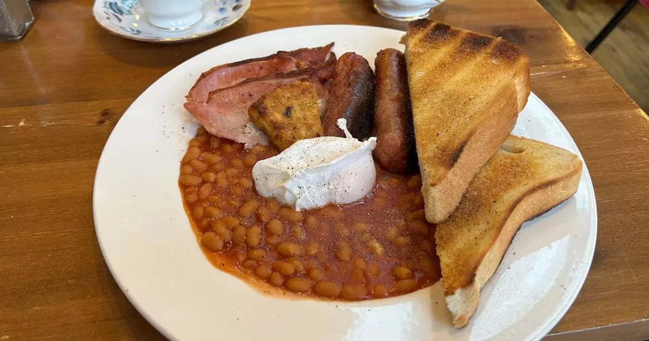 Cosy café that serves up 'best fry up breakfast in Merseyside'