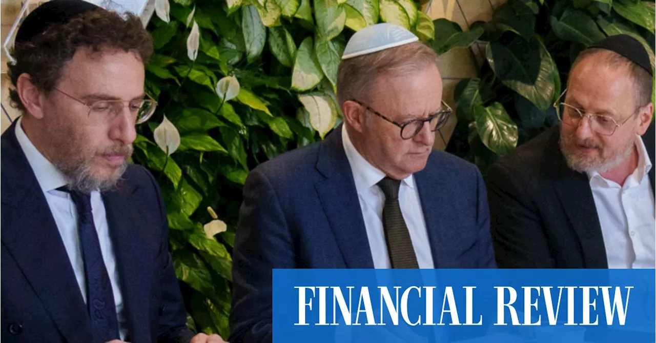 Anthony Albanese vows to tackle antisemitism after rabbi crisis talks