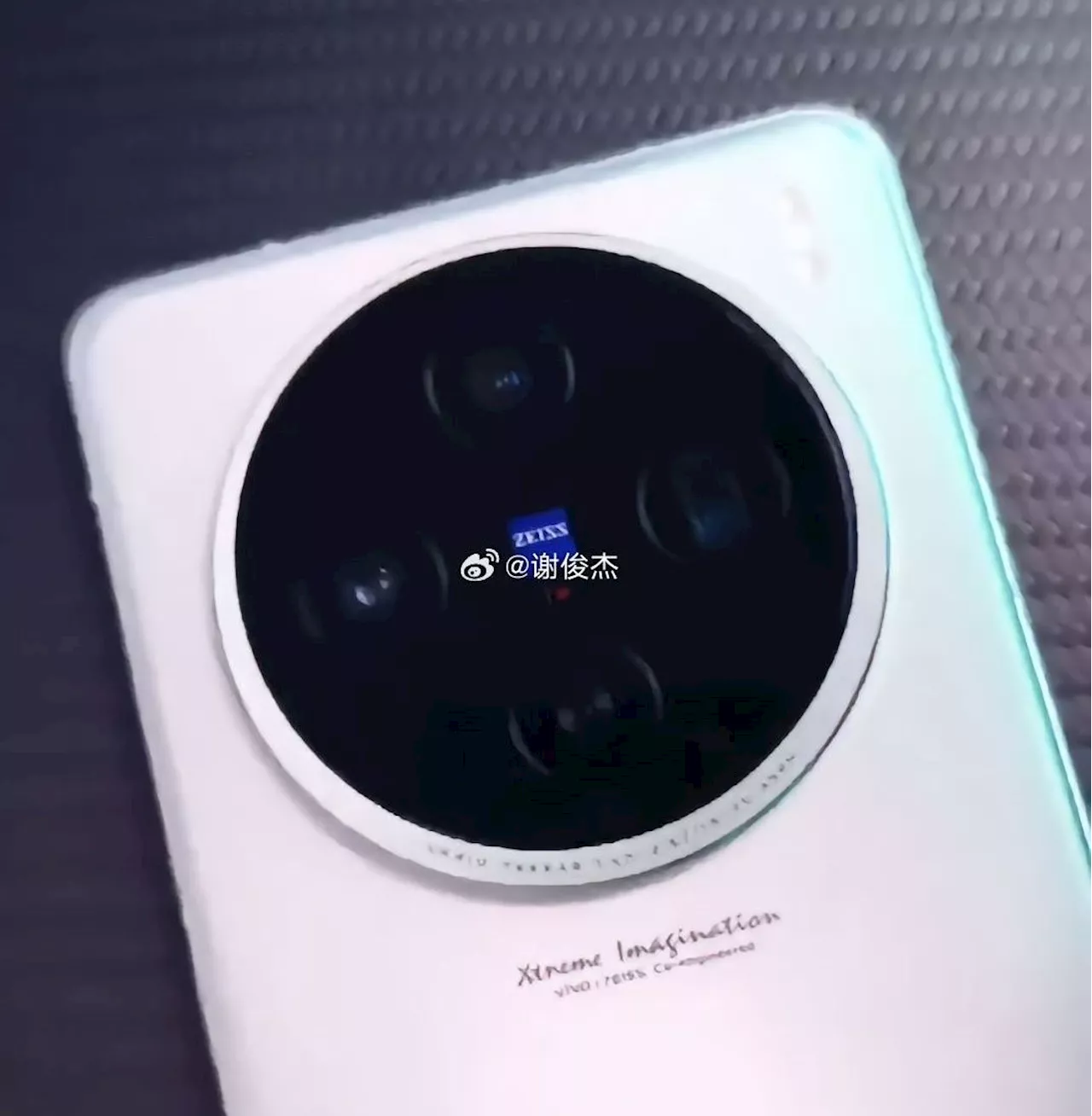 Vivo X100s live shots appear before official announcement