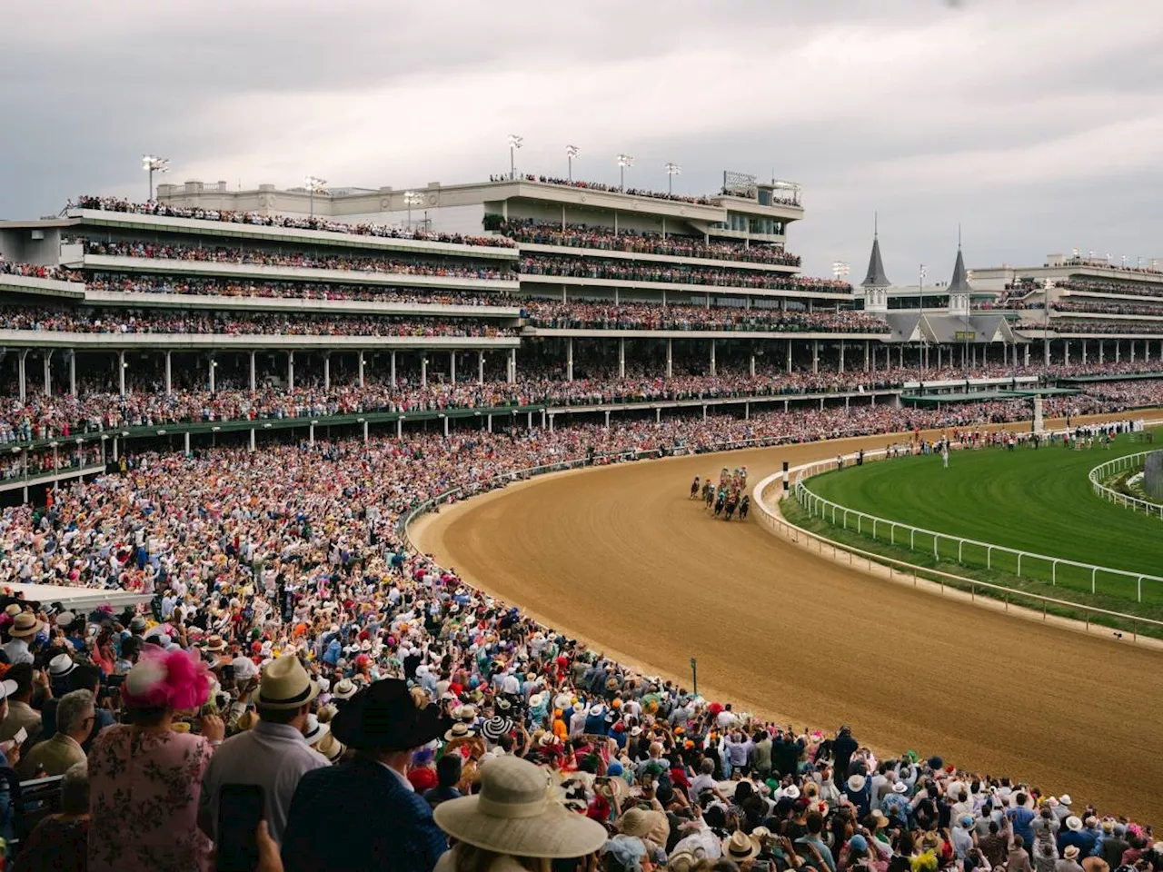 Ghinee inglesi e Kentucky derby, un fine settimana mondiale nelle corse dei cavalli