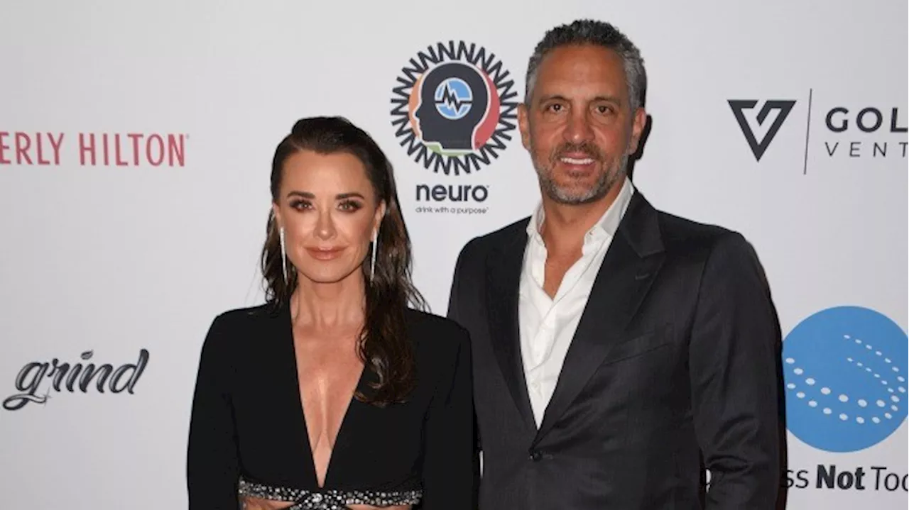 After Mauricio Umansky Moves Out, Kyle Richards Makes a Name Change