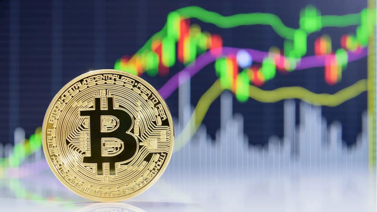 Bitcoin price rallies above $61k on weak jobs data, analyst says the bottom is in