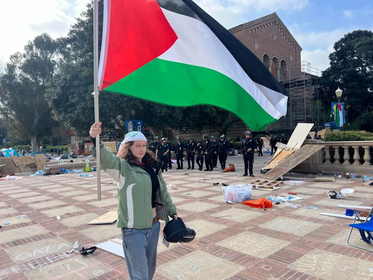 Kristof: How protesters can actually help Palestinians