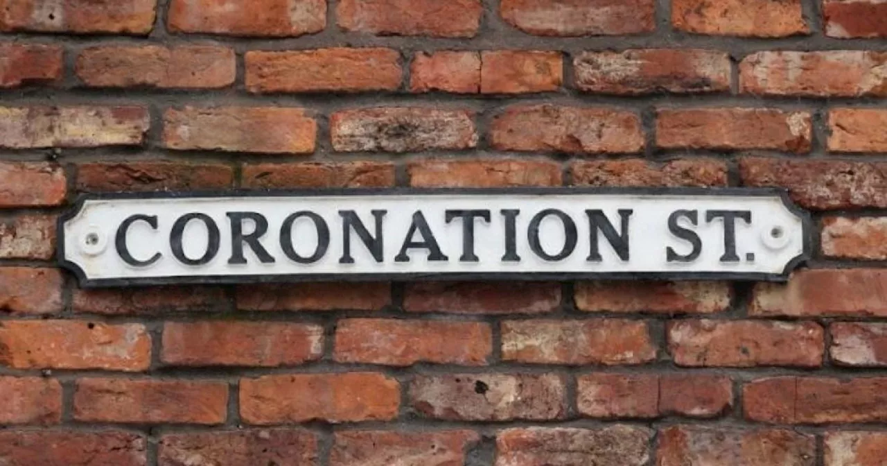 Corrie icon’s secret relative confirmed with links to Lauren’s murder