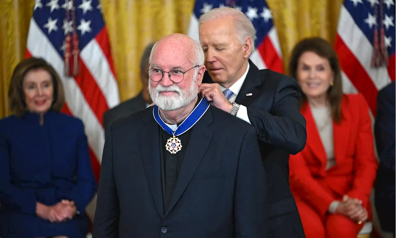 Watch: Homeboy Industries founder Father Gregory Boyle receives Presidential Medal of Freedom