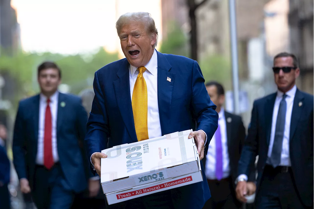 Donald Trump Mocked Over FDNY Pizza Gaffe