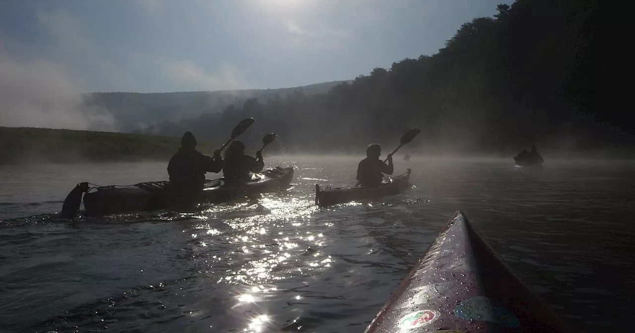 Am Wochenende bevölkern wieder Hunderte Wassersportler die Weser im Kreis Höxter