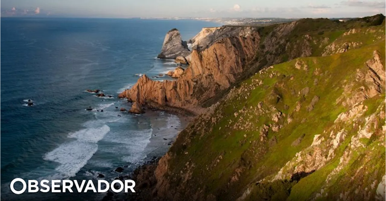 Resgatado praticante de escalada ferido ao cair de falésia no Cabo da Roca