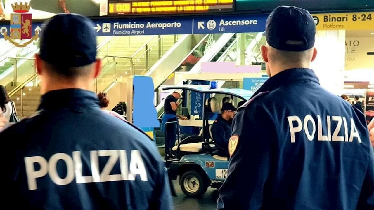 La tecnica dello zaino vuoto per derubare i passeggeri alla stazione Termini