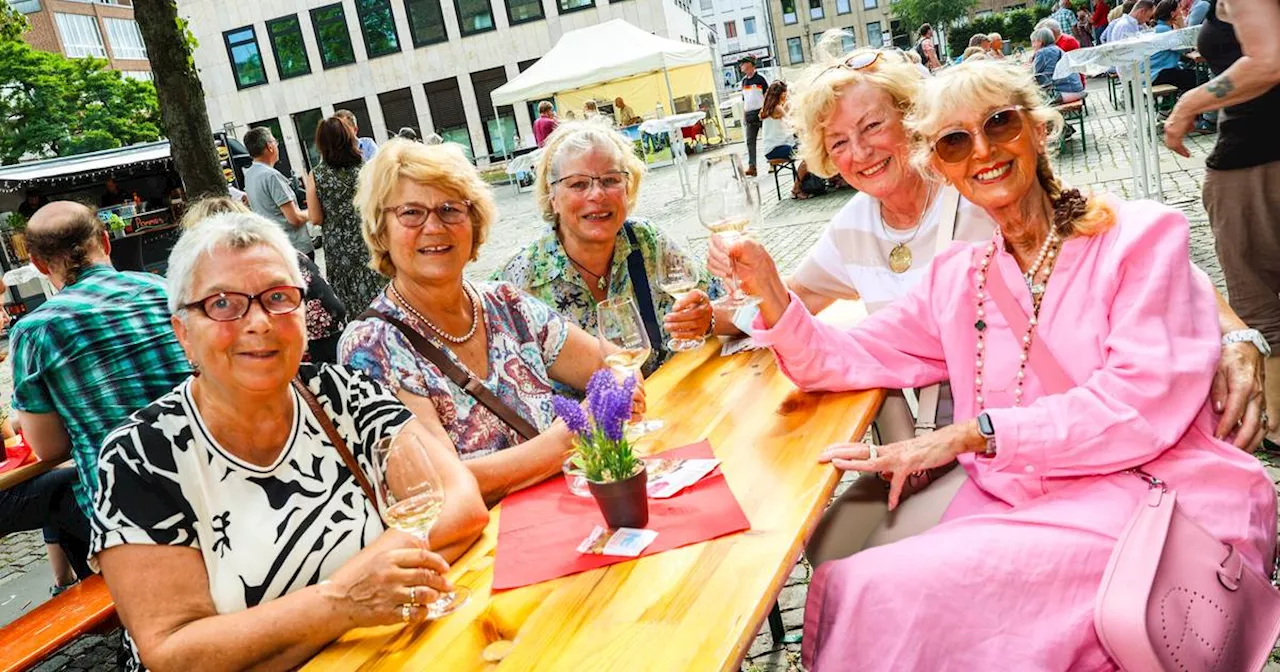 Neuss: Feierabendmarkt 2024 ab 15. Mai alle zwei Wochen