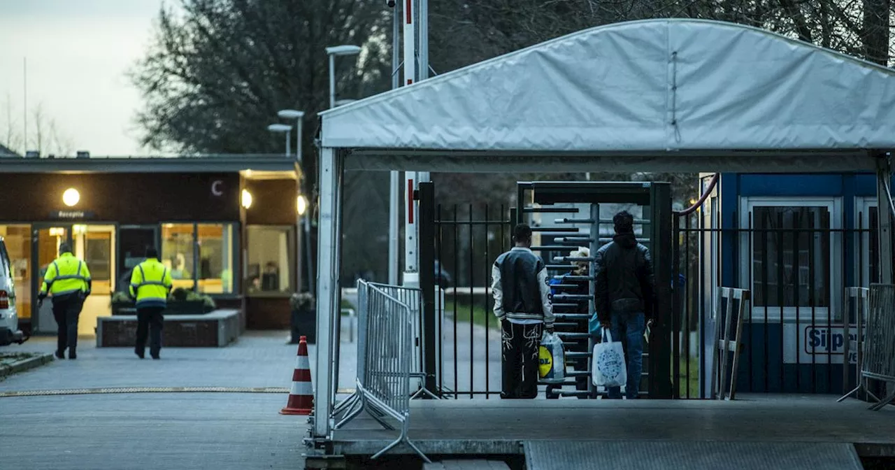 Dorpsvereniging Nieuw-Weerdinge stuurt brandbrief over overlast: 'Dit kan niet langer doorgaan'