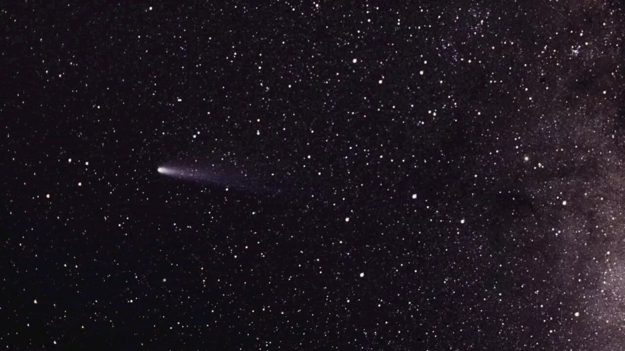 Australians have a front-row seat for an 'unusual' meteor shower. Here's how to catch it