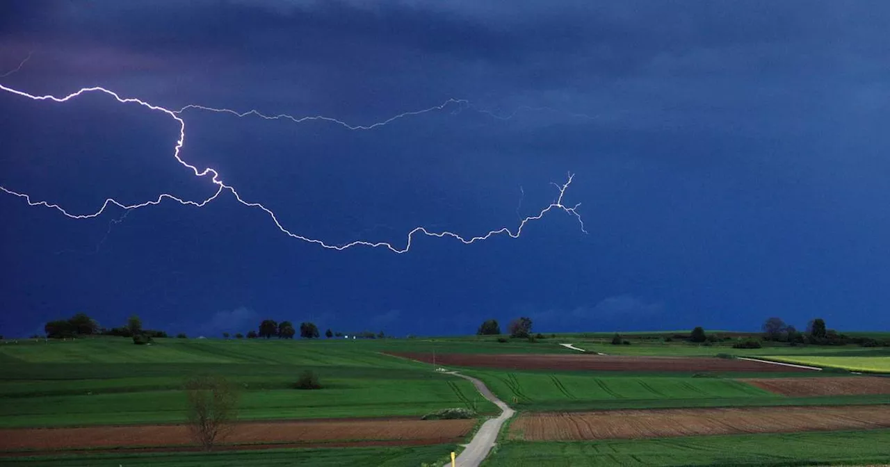 Hunderte Einsätze nach Gewittern und heftigen Regenfällen