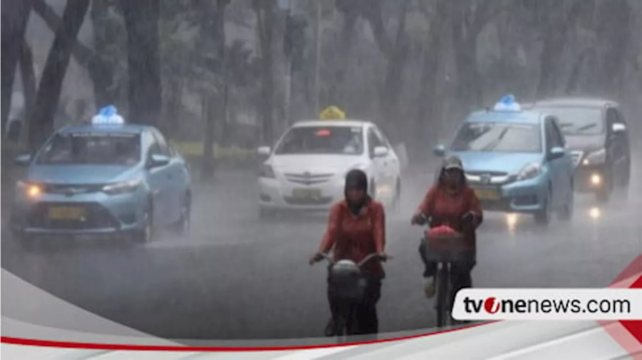 BMKG: Sejumlah Provinsi Berpotensi Diguyur Hujan Sedang-Lebat Hari Ini