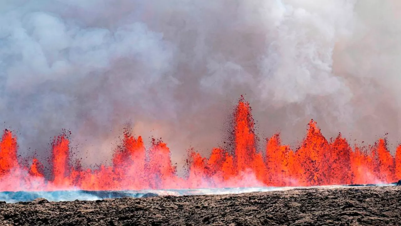 Volcanic eruption spews lava over 160 feet