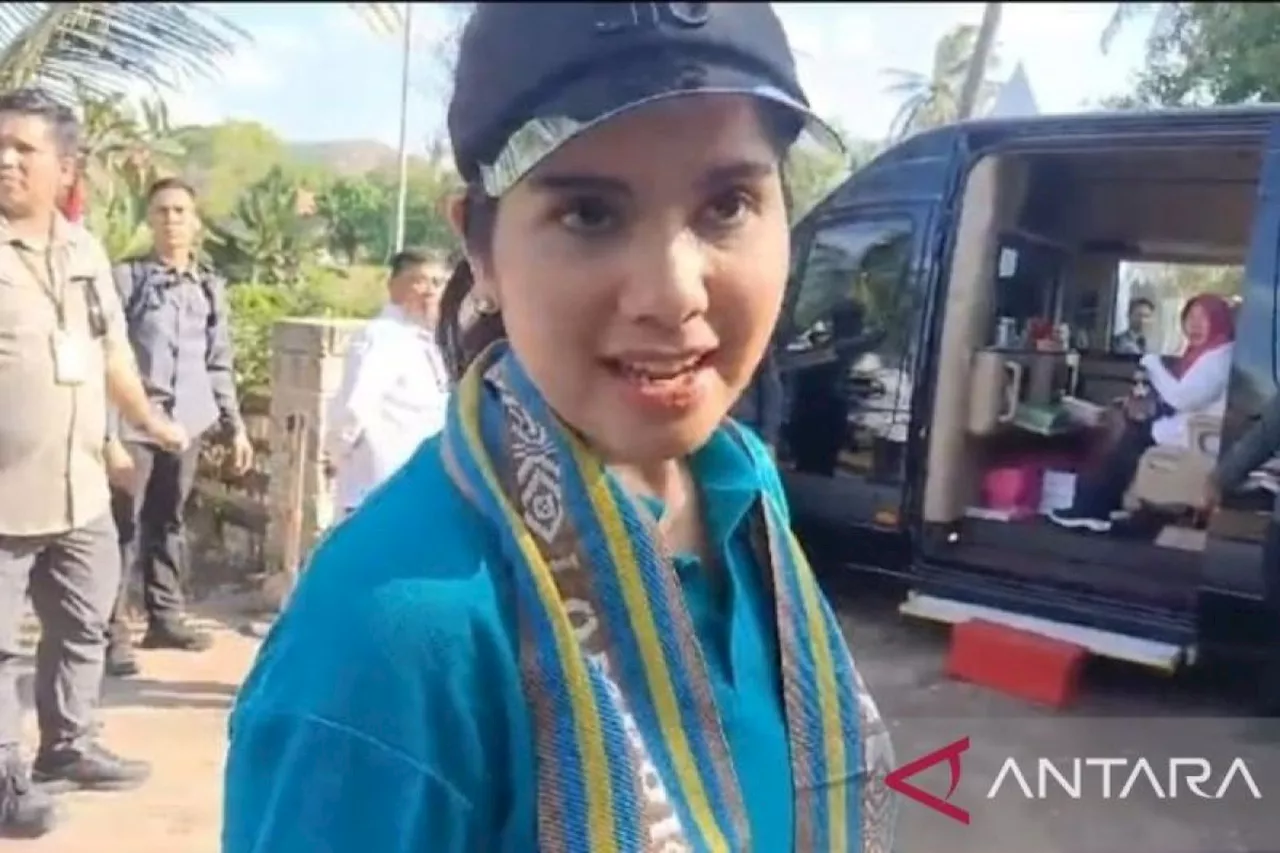 Annisa Pohan kagumi keindahan mutiara dan alam Pulau Lombok