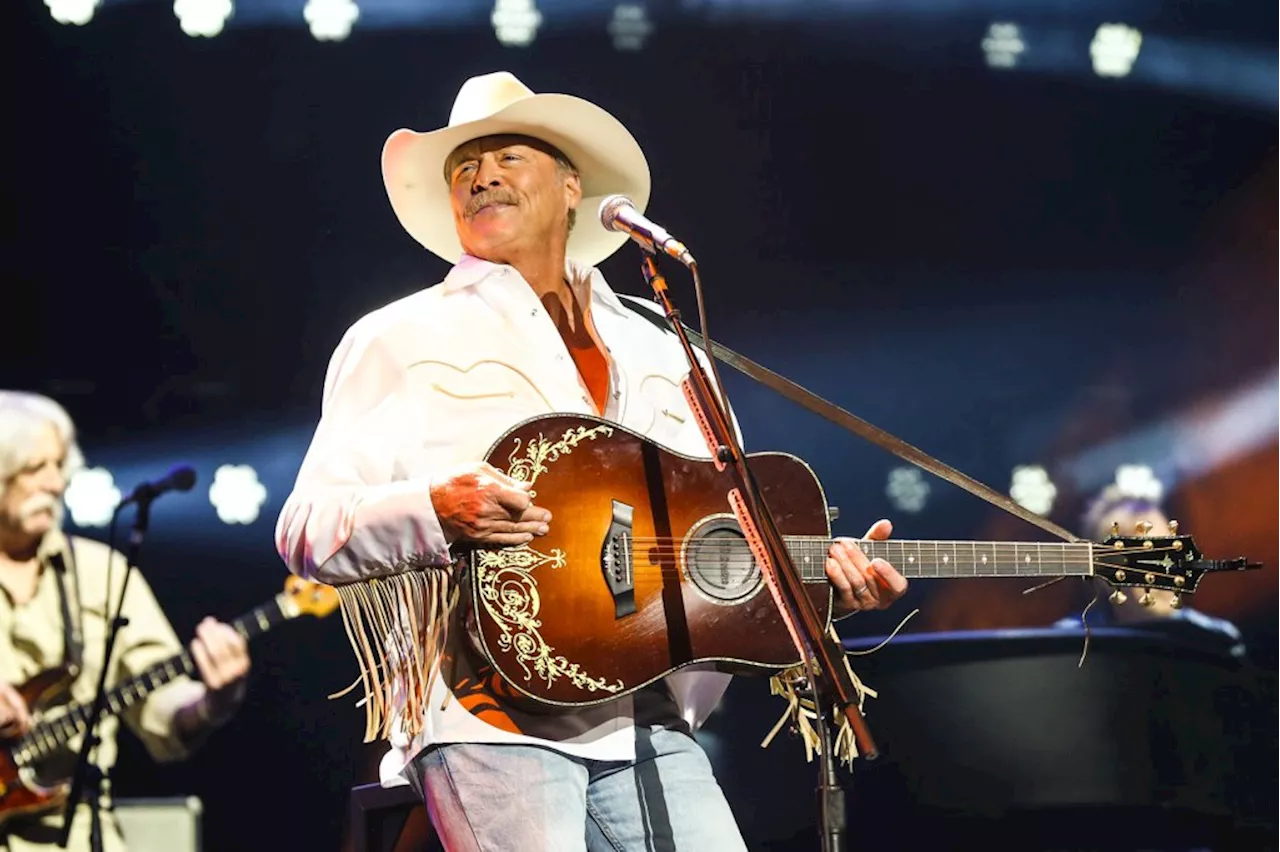 5 Songs Alan Jackson Wrote for Other Artists