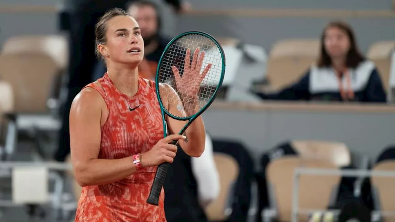 Sabalenka and Djokovic progress, Roland Garros bans alcohol in stands