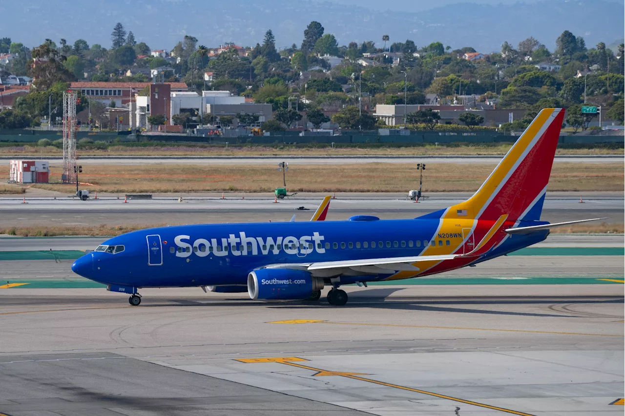 Southwest faces delays as airline resolves ‘brief technology issue’ 2 years after its 2022 holiday meltdown