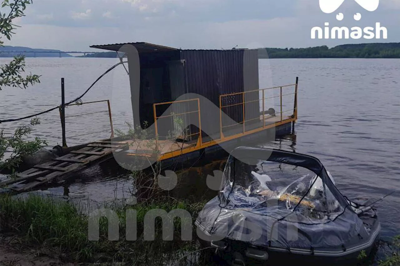 В Нижегородской области молния ударила в лодку с супругами во время прогулки