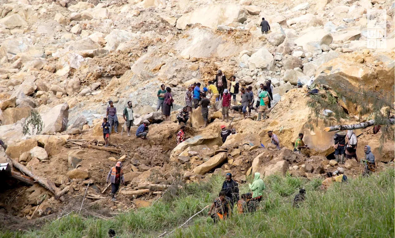 Rescue teams don’t expect to find survivors in Papua New Guinea landslide