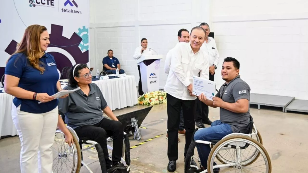 Alfonso Durazo atestigua graduación de la novena generación del Centro de Capacitación y Talento Empresarial CCTE Tetakawi