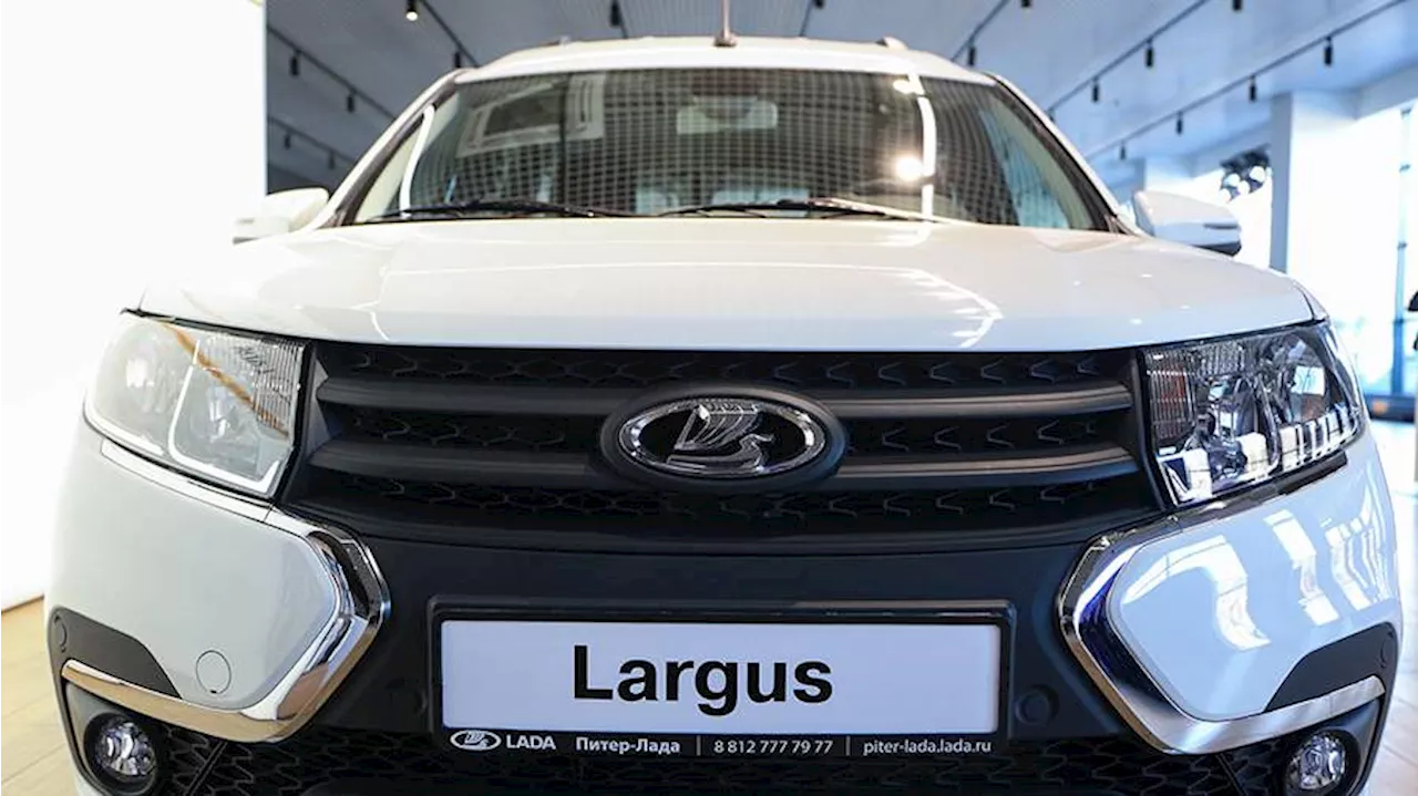 Автомобиль Lada Largus стал дороже почти на 1 млн рублей за три года