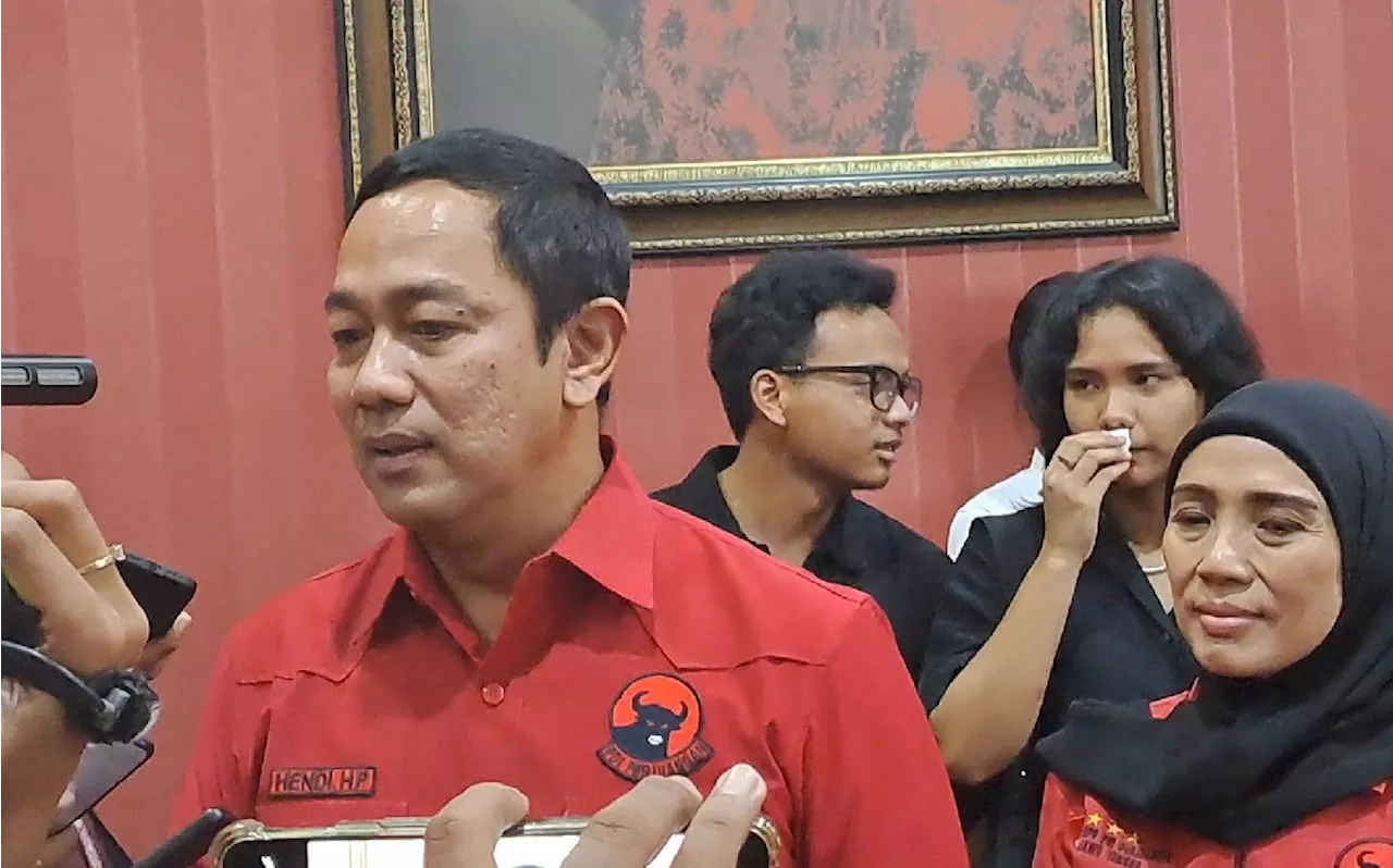 Didampingi Istri & Kedua Anaknya, Hendrar Prihadi Mantapkan Diri Daftar Pilgub Jateng