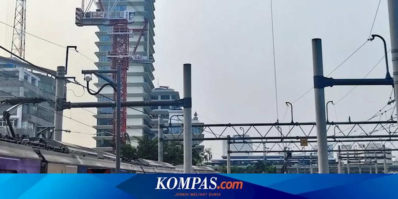 Besi Proyek Gedung Kejagung Jatuh di Jalur MRT, Ini Tanggapan Hutama Karya