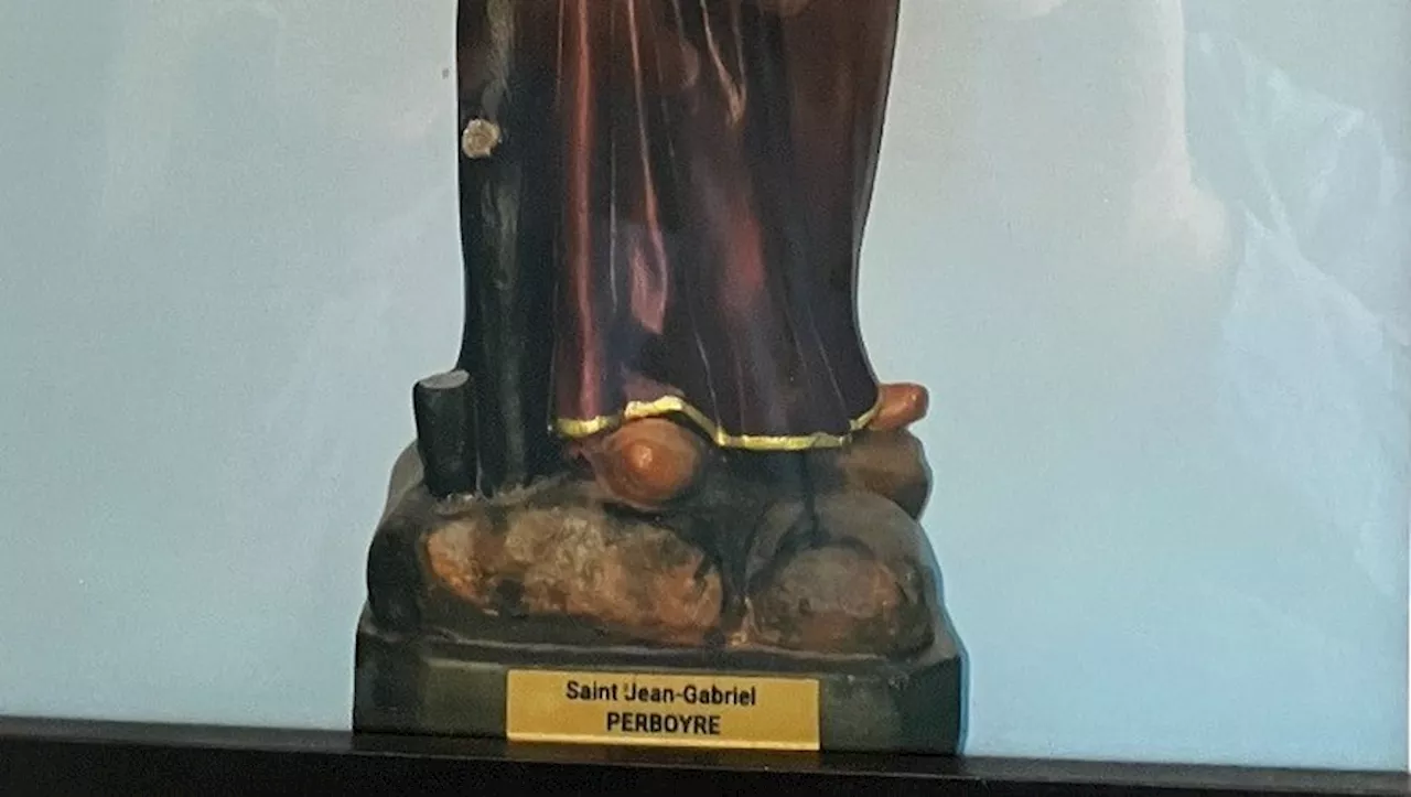 Un saint va rejoindre l’église de Sauvagnas : ses descendants font don d’une statue