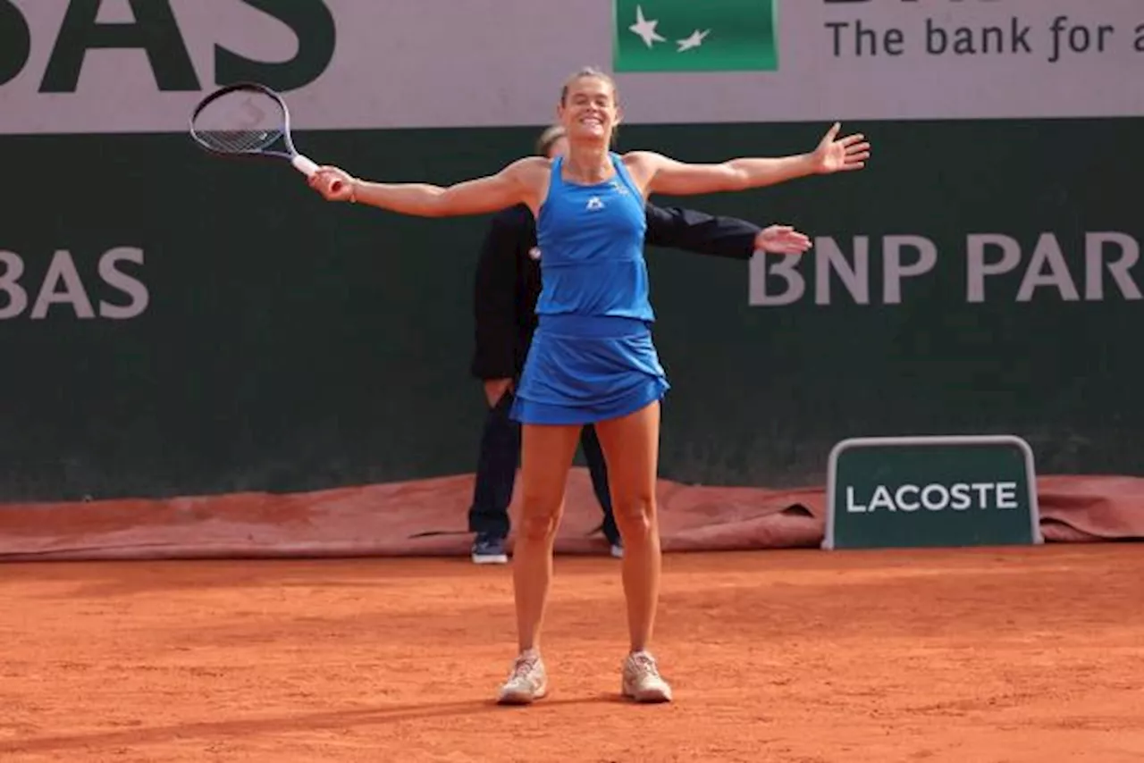 Chloé Paquet fait sensation en atteignant le troisième tour de Roland-Garros