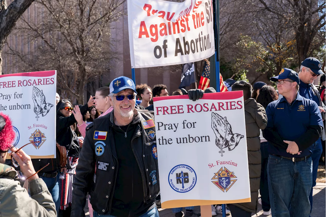 Texas GOP Proposes Potential Death Penalty For Women Who Get Abortions