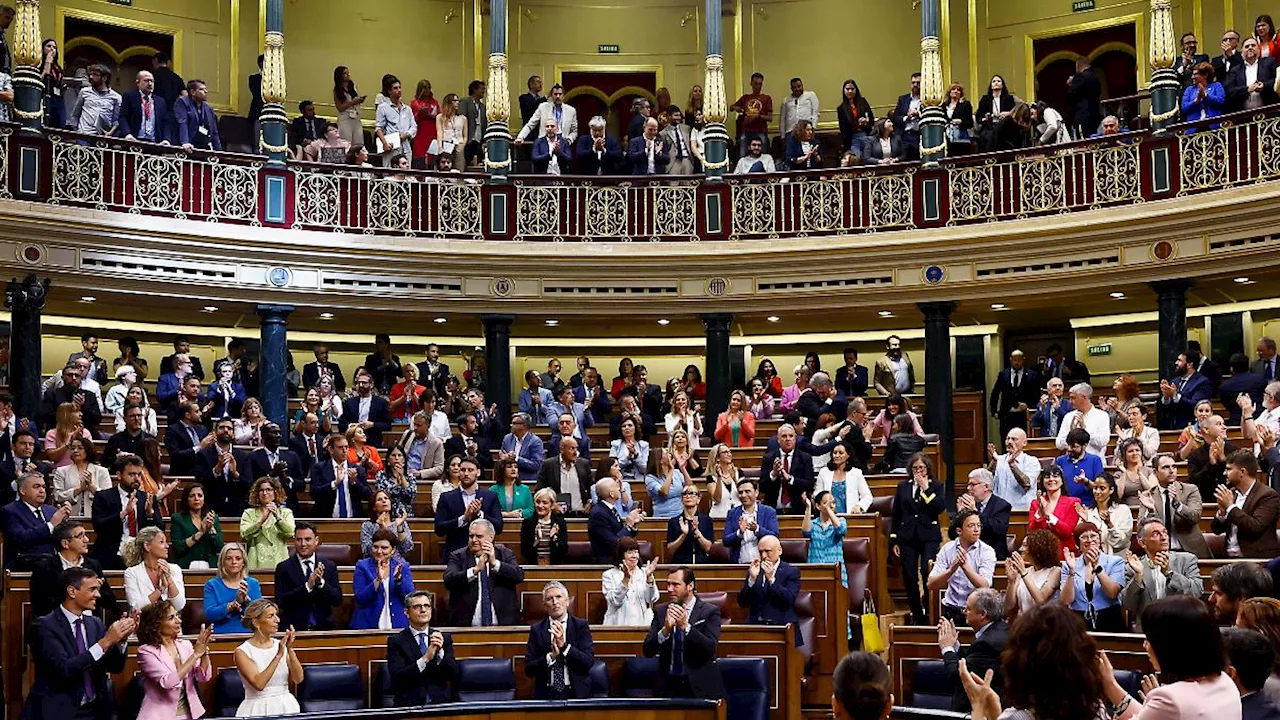 Auch Initiator Carles Puigdemont: Spanien begnadigt 400 katalanische Separatisten