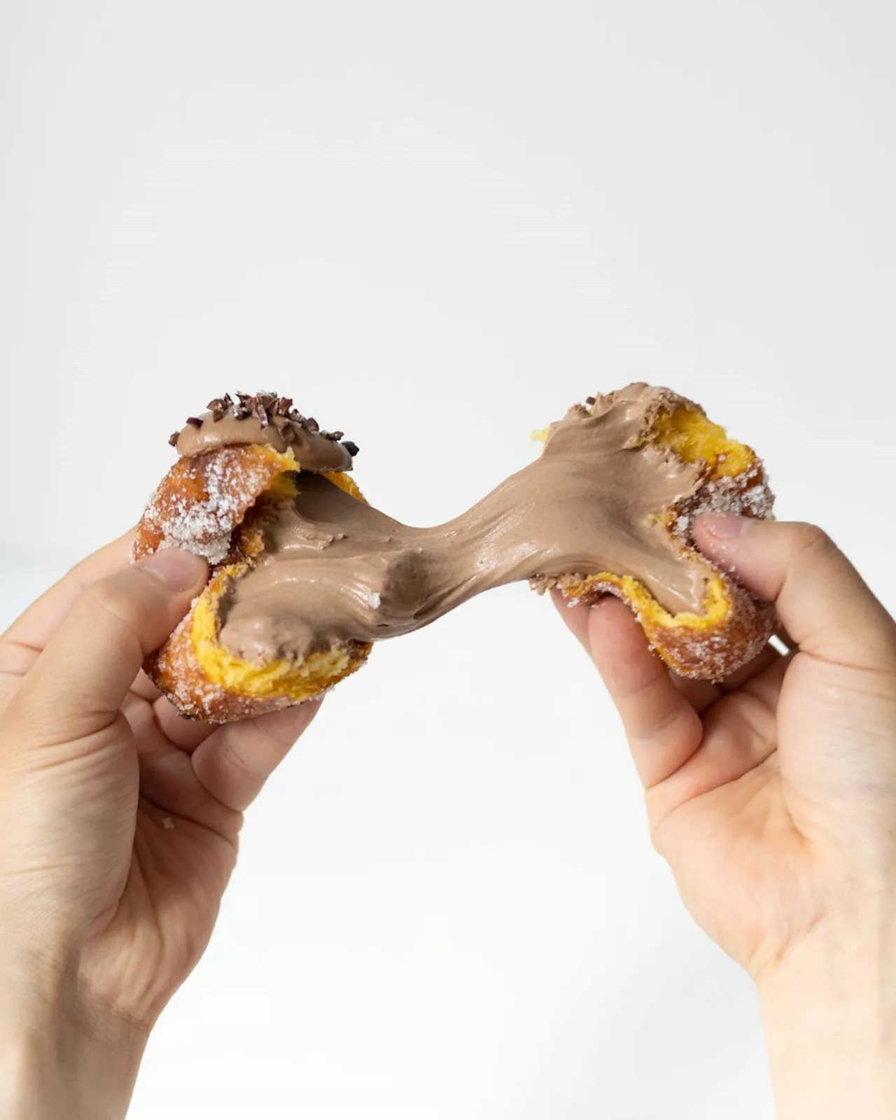 横浜赤レンガ倉庫に「UNI DONUTS」 のPOPUPショップを期間限定でオープン