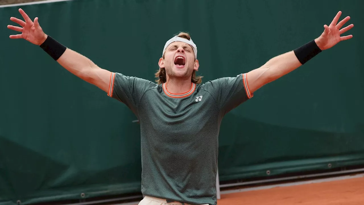 Roland-Garros : Zizou Bergs, transformé après la pluie, se qualifie pour la première fois de sa carrière au 3e tour d’un grand chelem