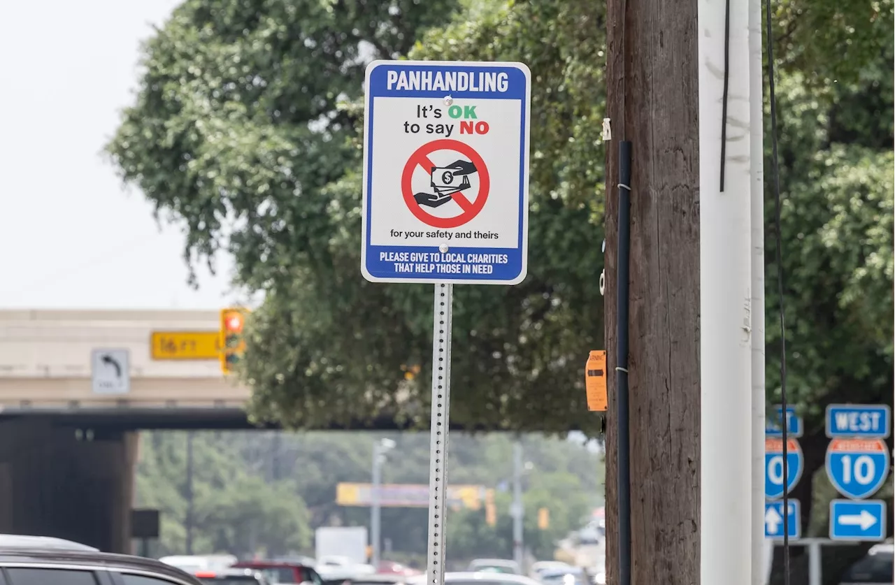 Anti-panhandling signs go up on San Antonio’s Northwest Side