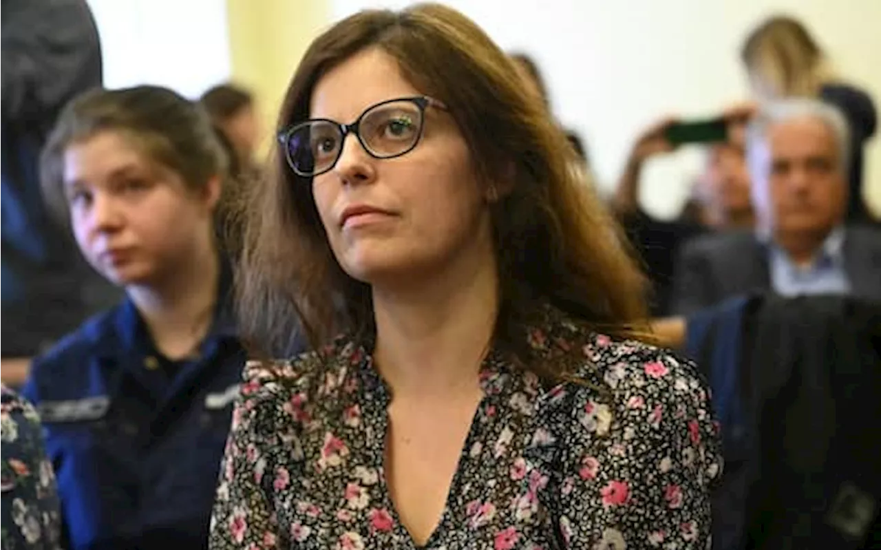 Ilaria Salis, minacce da naziskin ungheresi: pubblicato il suo indirizzo