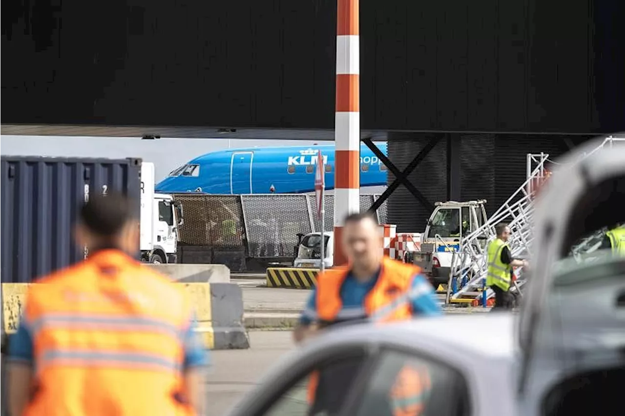 One dead after falling into jet engine at Amsterdam’s Schiphol airport