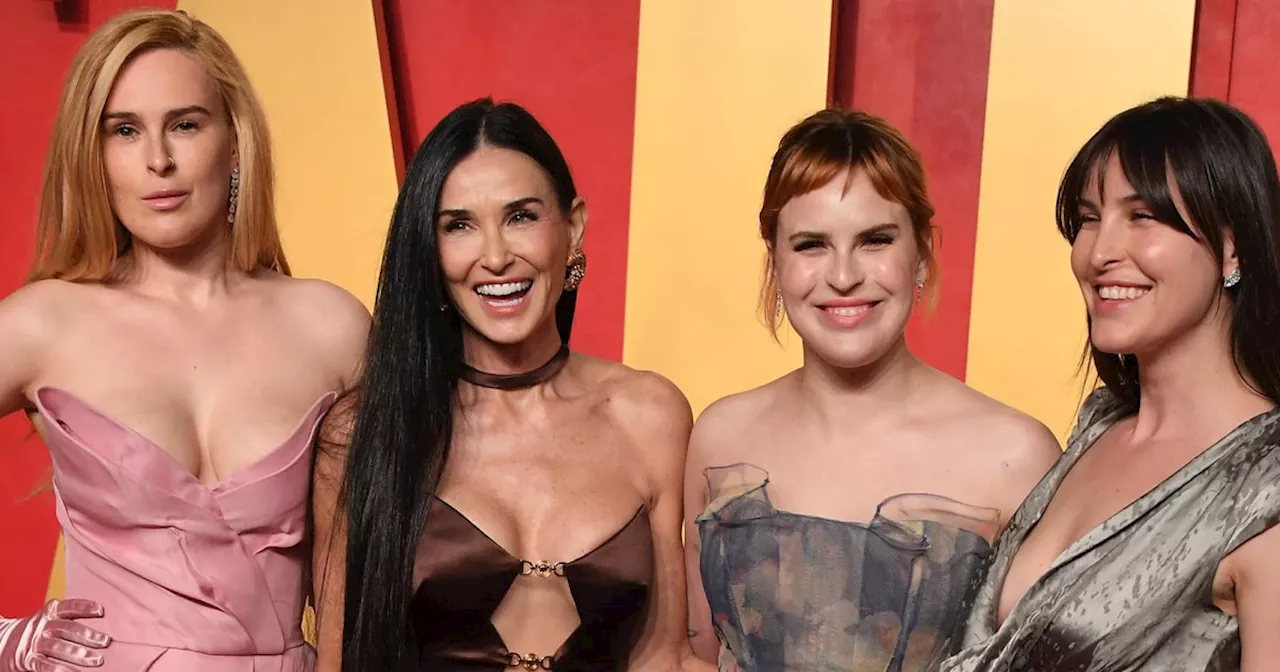 Rumer Willis Reveals Sisters' Text Thread For Hyping Up Mom Demi Moore