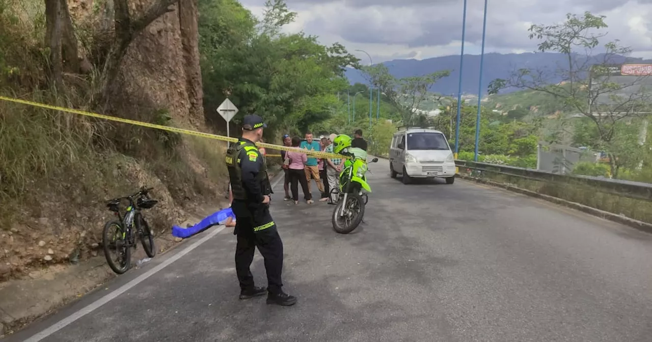 Ciclista aficionado murió súbitamente mientras subía el Terminal de Transporte de Bucaramanga