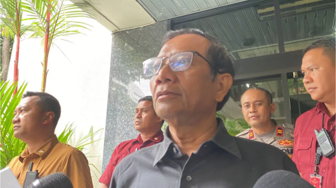 Mahfud Sebut Revisi UU MK Perpanjang Masa Tugas Anwar Usman Jadi 16 Tahun