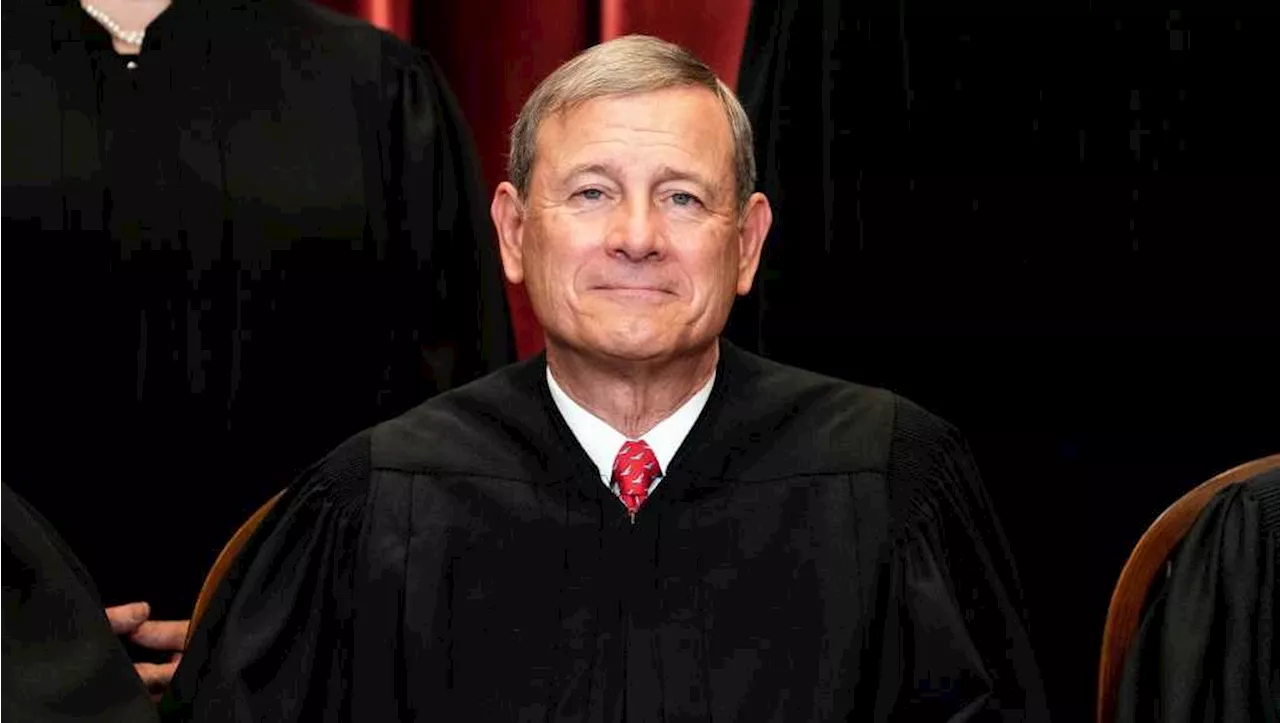 Roberts rejects Senate Democrats' request to discuss Supreme Court ethics and Alito flag controversy