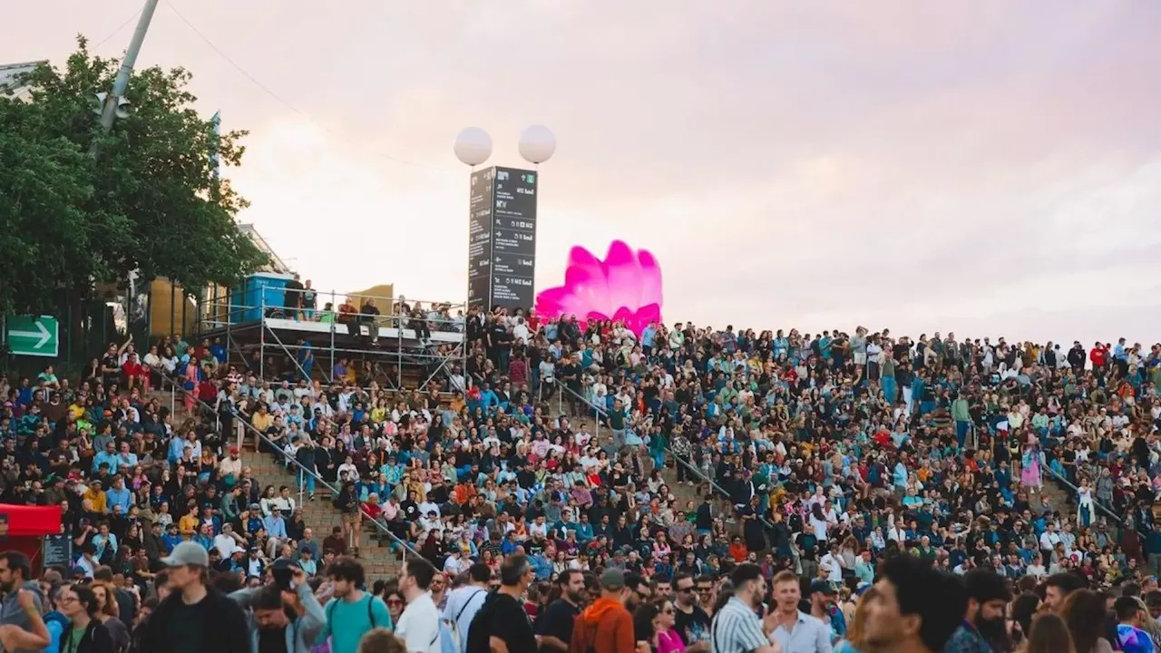 Detenido un hombre en el Primavera Sound por robar 34 móviles en una noche