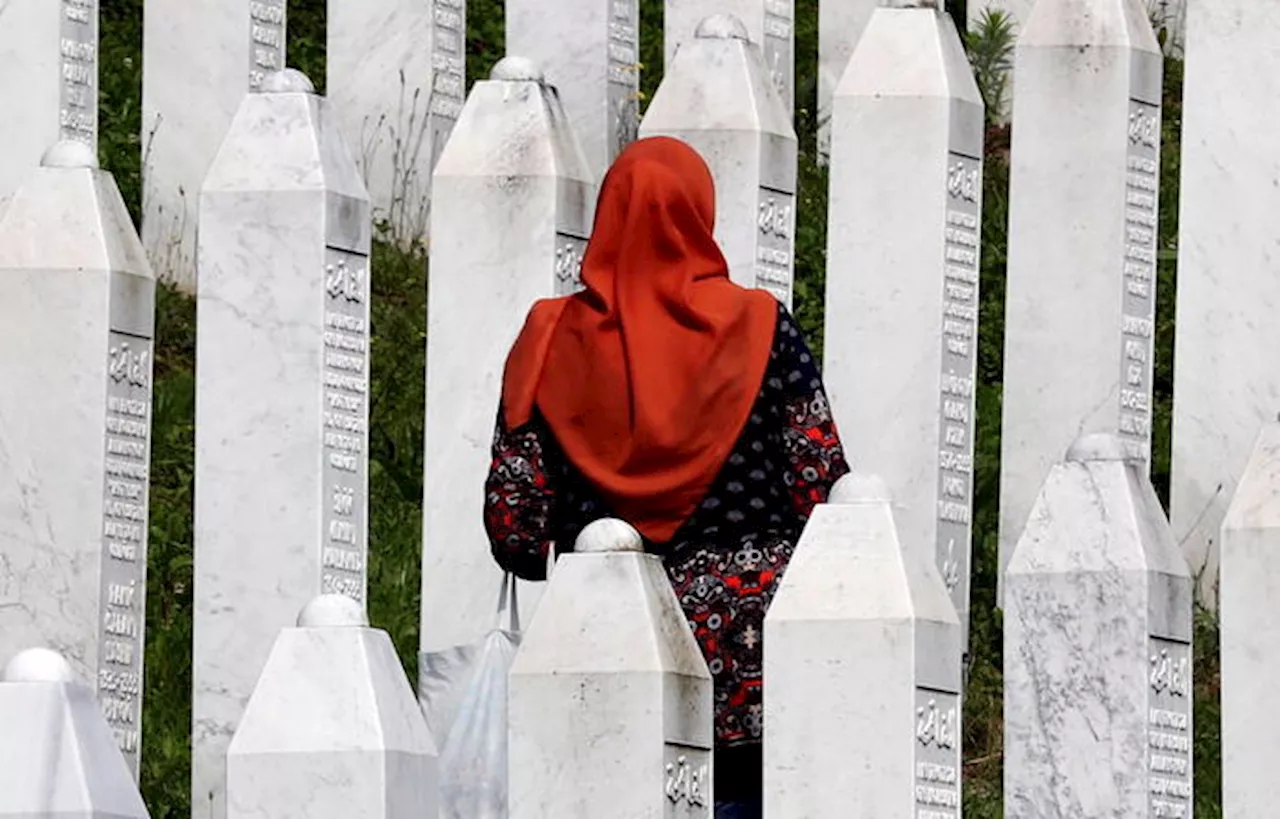 Leader serbo-bosniaco Dodik, 'cambiamo il nome a Srebrenica'