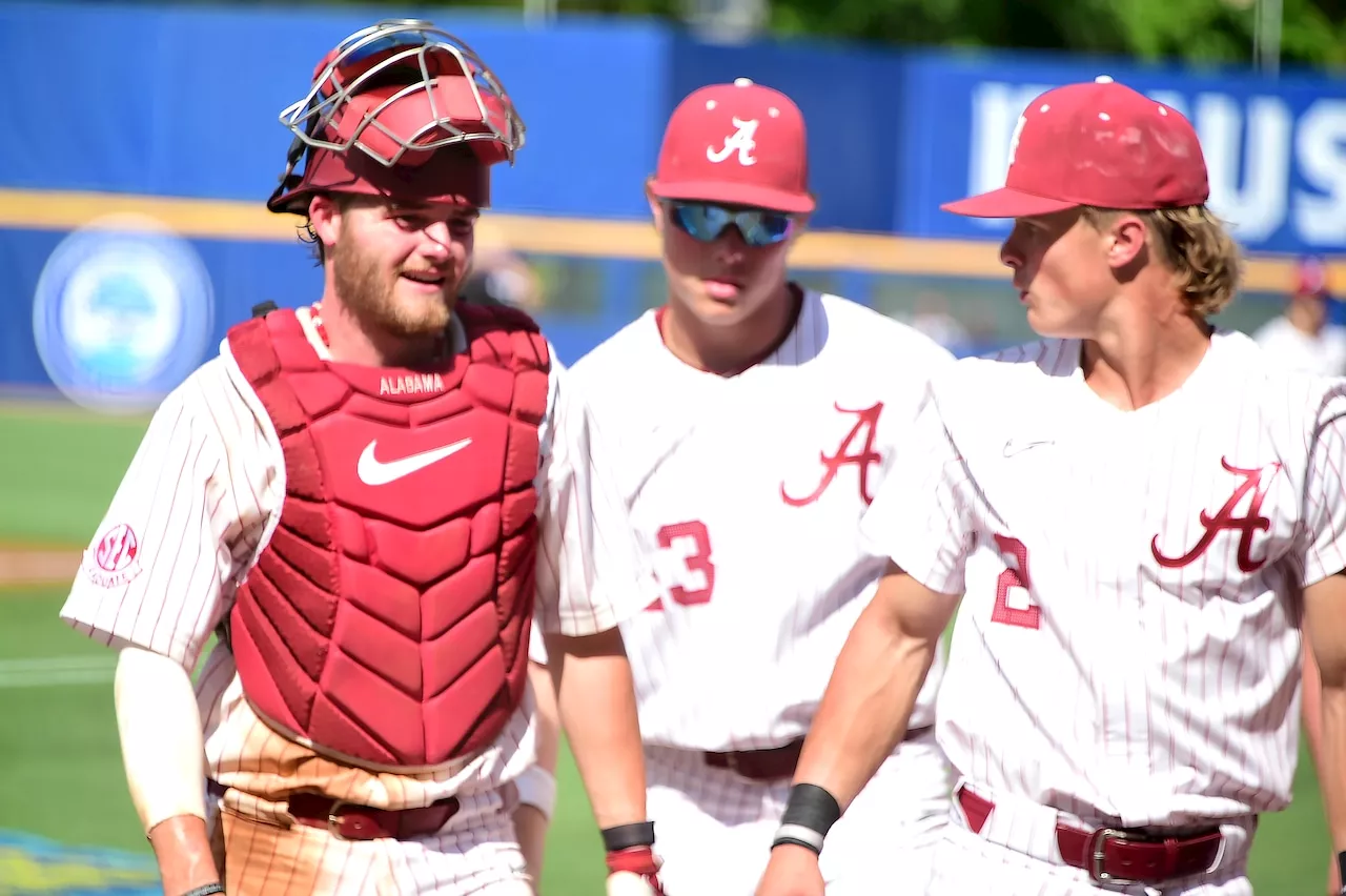 Live updates: Alabama baseball begins NCAA tournament regional against UCF