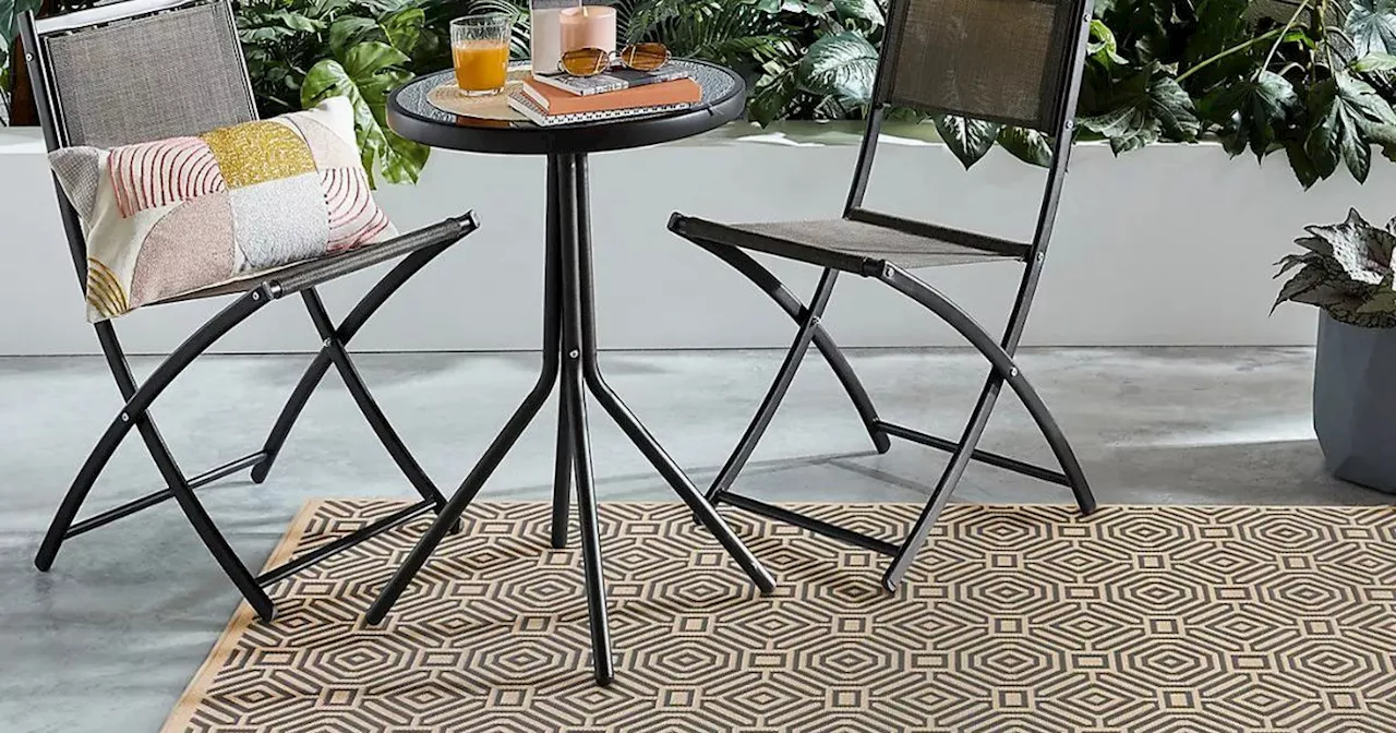 Dunelm shaves £60 off 'weather-proof' rug that enhances home