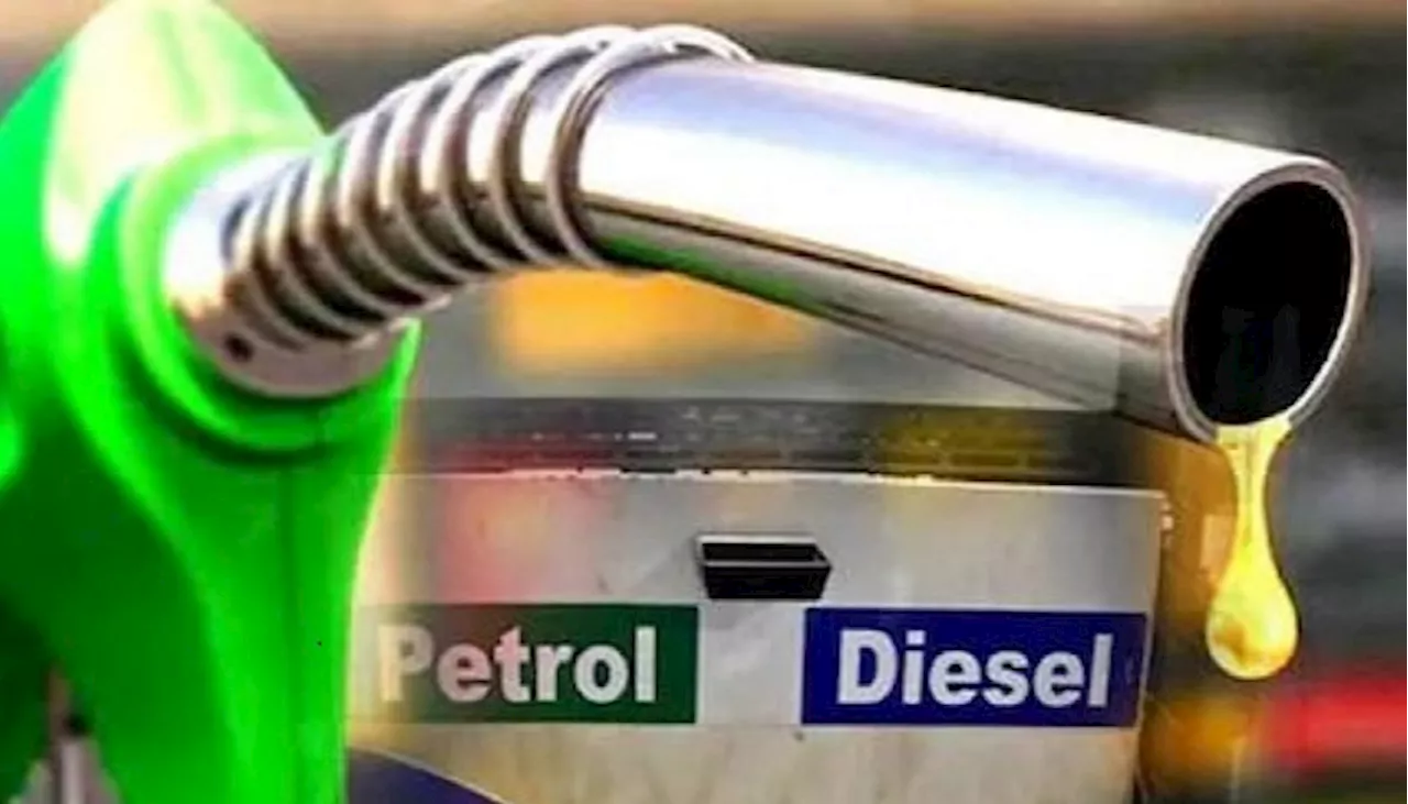 Petrol price in Pakistan cut by Rs4.47 to Rs 268.36/litre